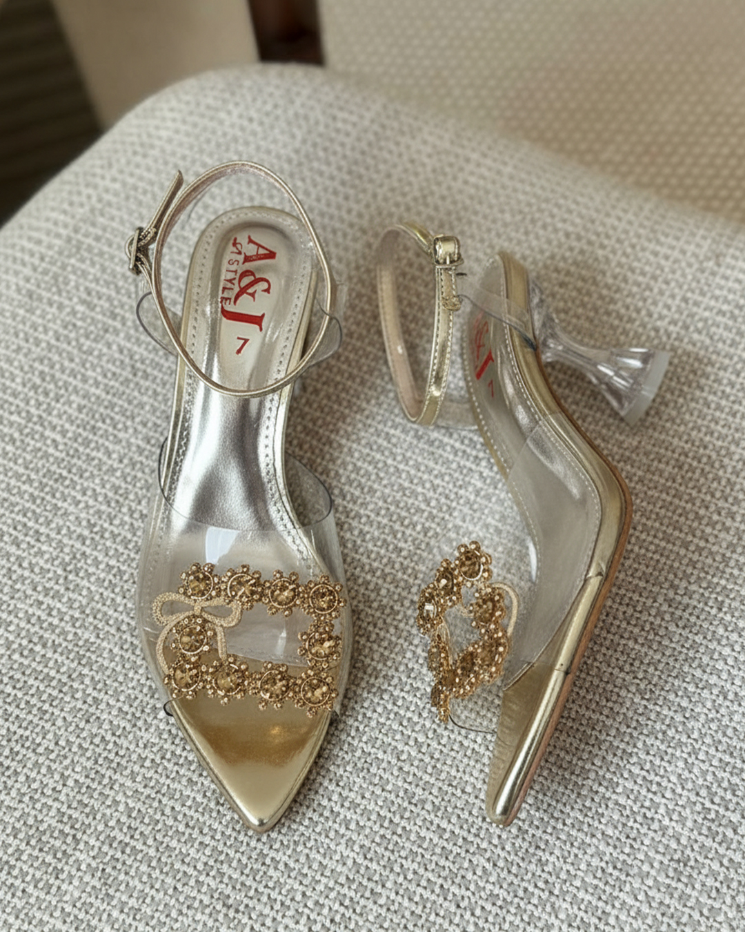 ART 4.111 Golden Fancy Bridal Sandal Art. 4.111 - Image 1